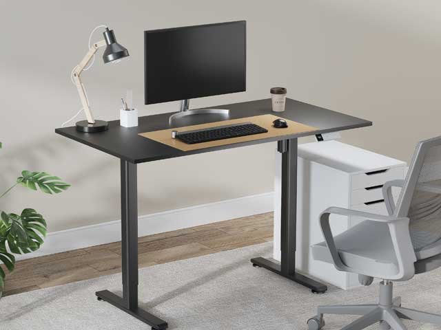 Escritorio elevable de un solo motor