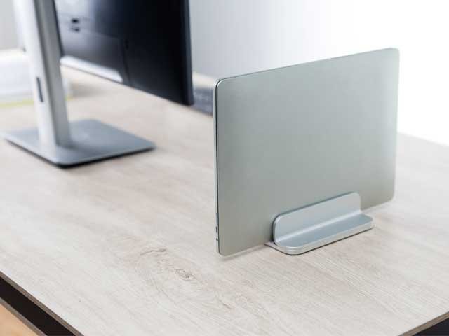 Soporte para laptop fijo